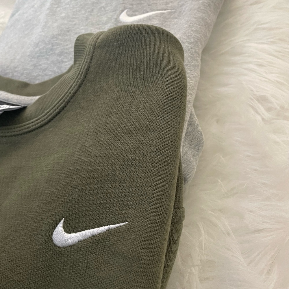 NIKE crew neck bundle